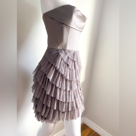 $348‼️BCBGMaxAzria Satin Ruffle Tulle Tiered Layered Sleeveless Dress Corset Sz4 - Picture 3 of 14